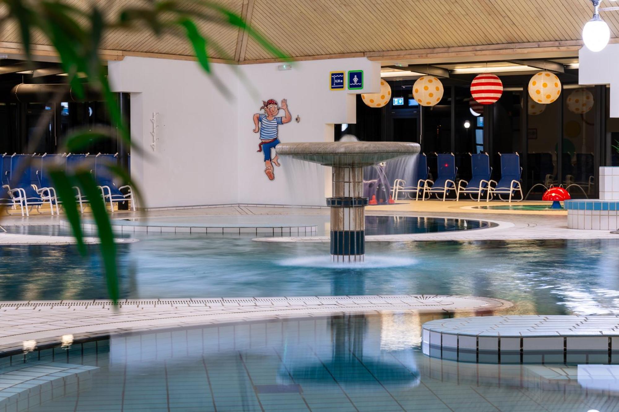 Terme Banovci - Mobilne Hiske Med Brajdami Otel Dış mekan fotoğraf